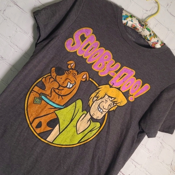 Scooby-Doo Shaggy Hanna-Barbera Graphix Print Classic Cartoon Gray Tee Tshirt M - Picture 5 of 15